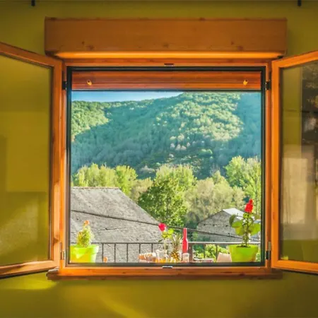 Casas En Omanuela By Villamya