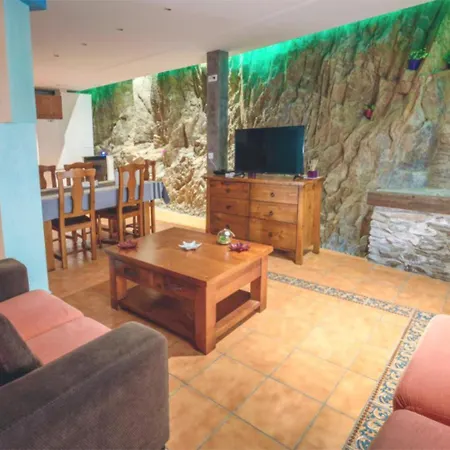 Casas En Omanuela By Villamya *