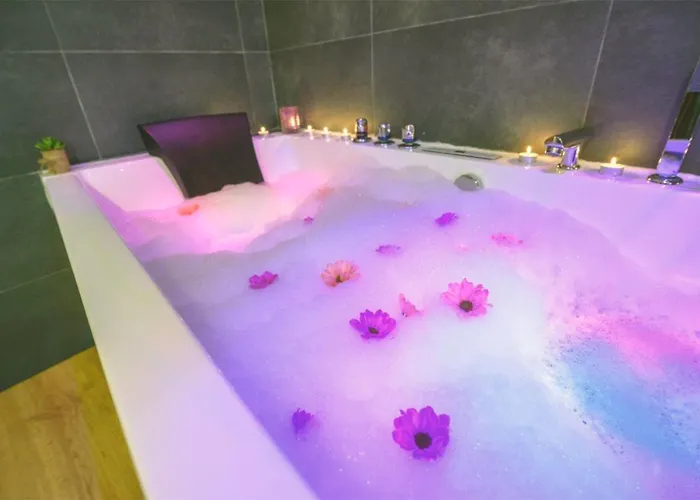 Casas En Omanuela By Villamya *